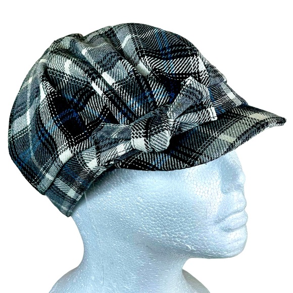 MUDD Newsboy Cabbie Navy Plaid Cap One Size - Picture 1 of 15
